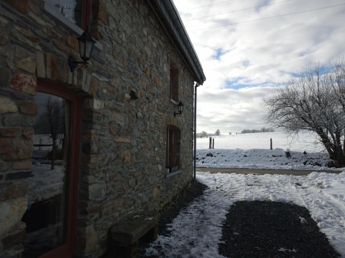 Gite Le Cheval Ardennais Gouvy Exterior foto
